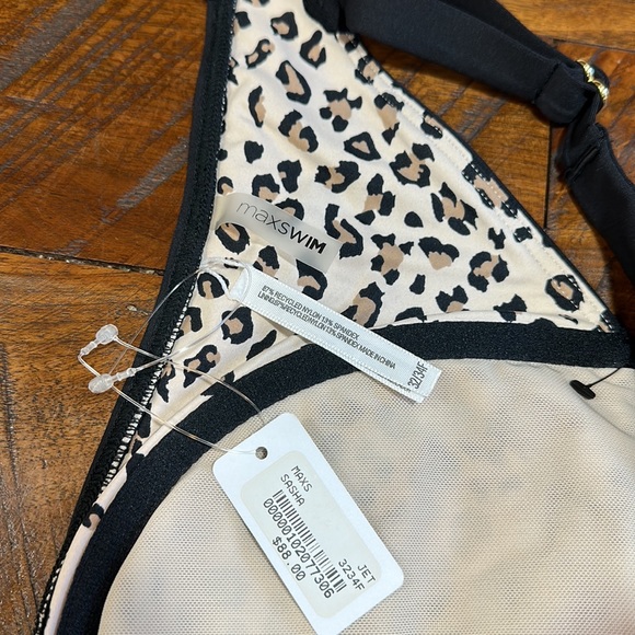 Everything But Water Max Swim Sasha Underwire Top - Picture 6 of 7